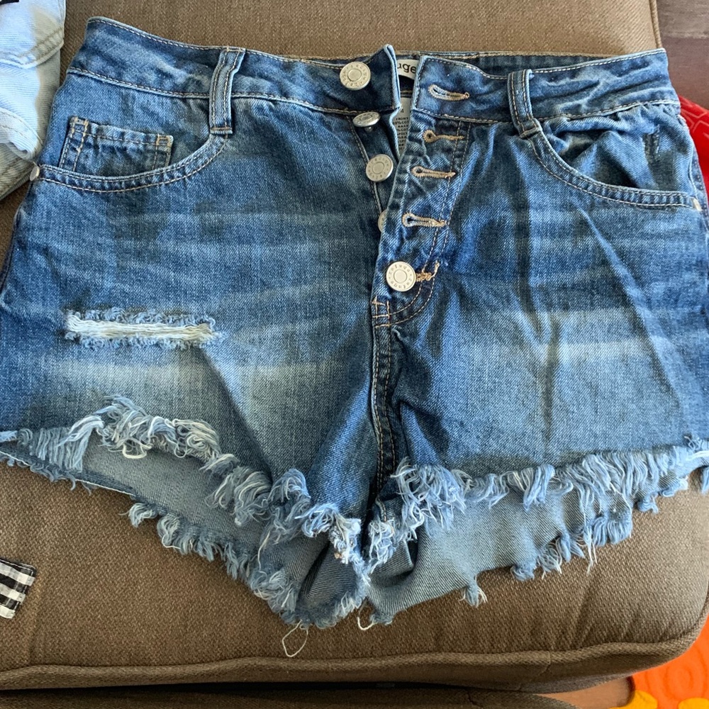 Refuge jean shorts
